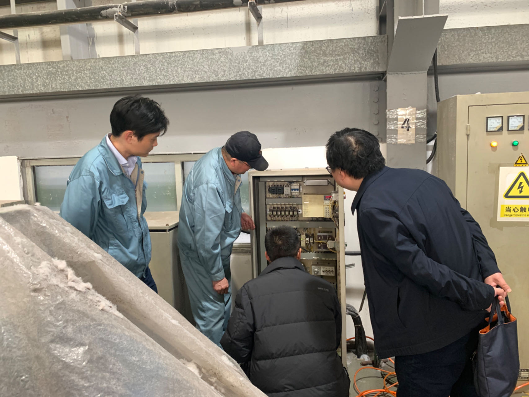 區總工會赴華森公司開展“勞模工匠助企行”活動